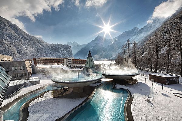 Therme AQUA DOME im Winter